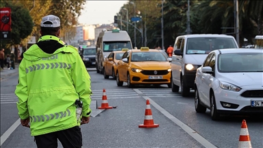 İstanbul'da bugün bazı yollar trafiğe kapatılacak 