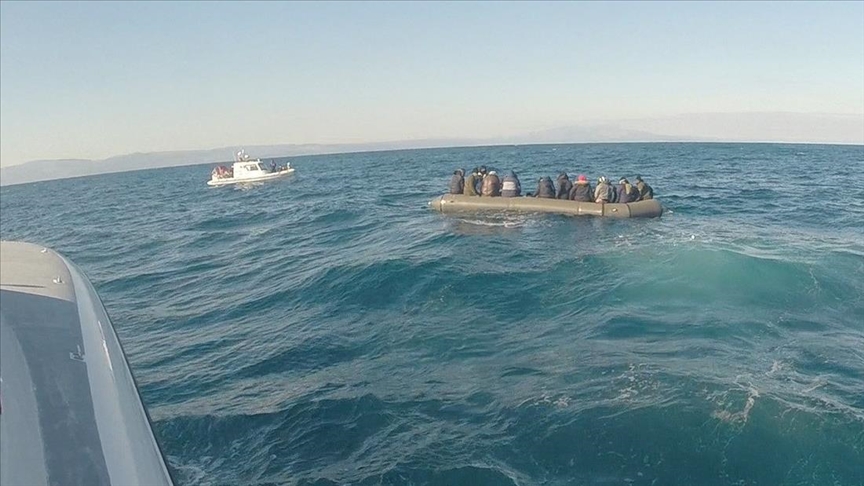 Turkiye rescues 36 asylum seekers pushed back by Greece