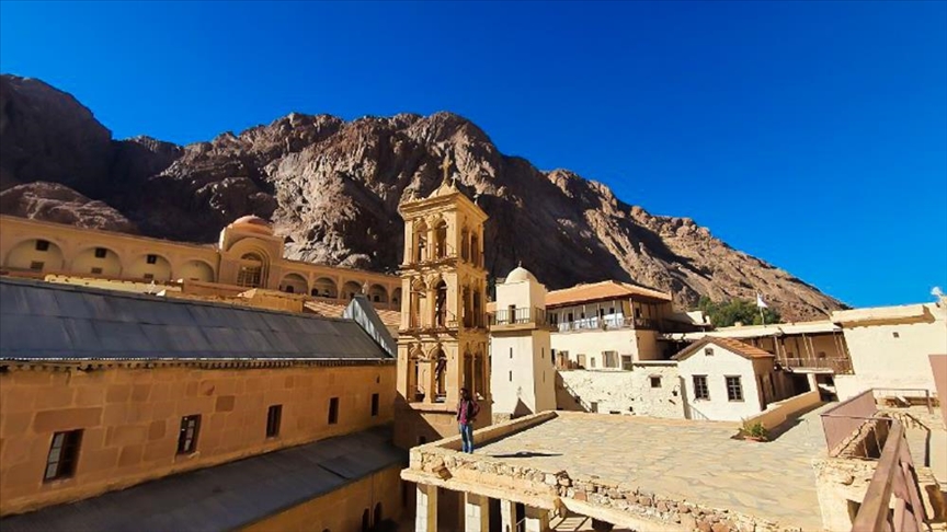 دير سانت كاترين.. أبرز وجهات السياحة الدينية في مصر (تقرير)