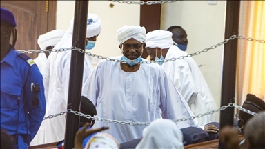 Bashir-era detainees end hunger strike in Sudan