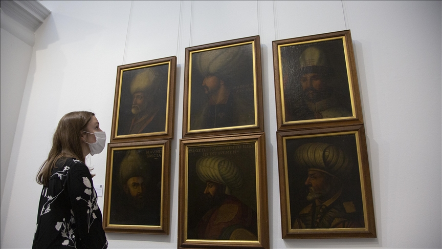 Rare portraits of Ottoman sultans sold for $1.83M in London