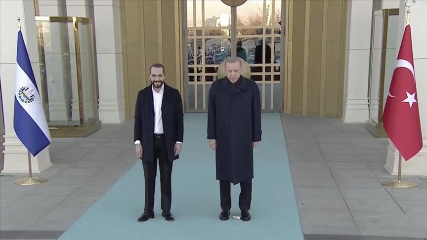 В Анкаре проходит церемония встречи президента Сальвадора