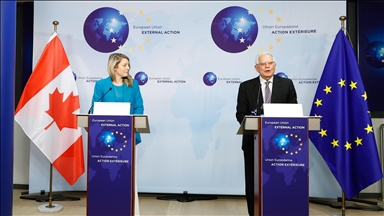 EU, Canada take Russian threat to Ukraine 'very seriously'