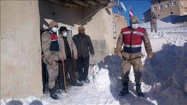 Malatya'da diyaliz hastası jandarma ekiplerince hastaneye ulaştırıldı