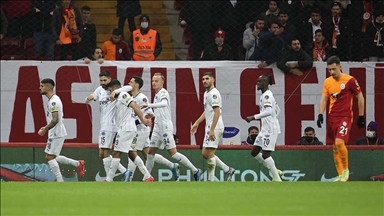 Galatasaray lose 1-3 to Kasimpasa for 3rd straight loss in Super Lig