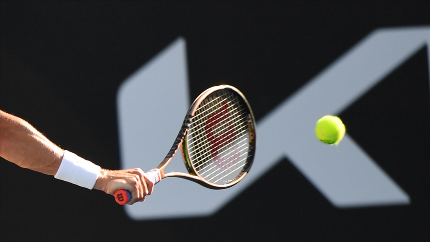 Kuveytli tenisçi Dubaideki şampiyonada İsrailli rakibiyle maça çıkmayı reddetti