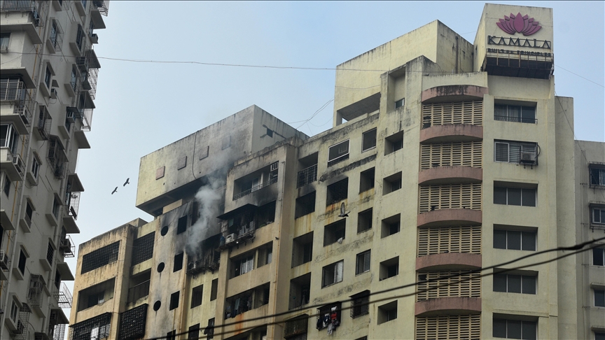 Indija: U požaru u 20-spratnici u Mumbaju smrtno stradalo sedam osoba