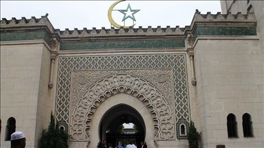 La fermeture des mosquées, une punition collective contre les musulmans de France (Opinion)*