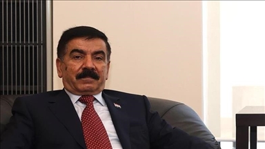 وزير دفاع العراق يقر بـ"تقصير" عسكريين في حادث مقتل 11 جنديا