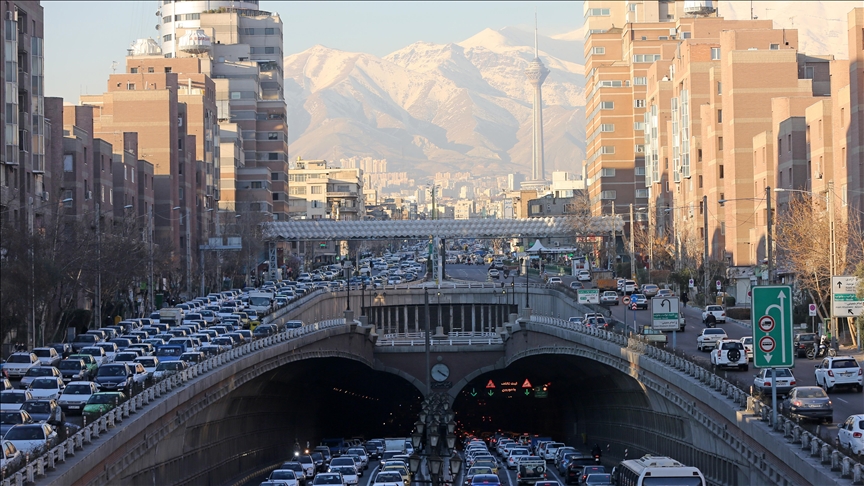 Stari i zapušteni motocikli uzrokuju zagađenje zraka u Iranu