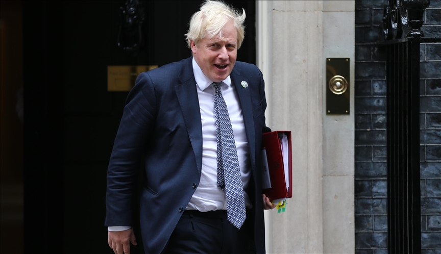 Mediji: Boris Johnson tokom karantina prisustvovao i rođendanskoj zabavi