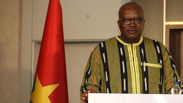 Burkina Faso: Kaboré invite "ceux qui ont pris les armes à les déposer"