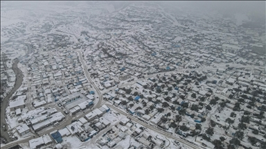 UN says 1,000 tents in NW Syria collapsed, damaged by snow