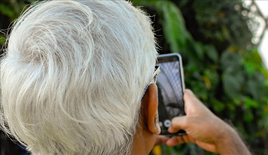 Baby boomer generation fastest-growing group in digital world, research says