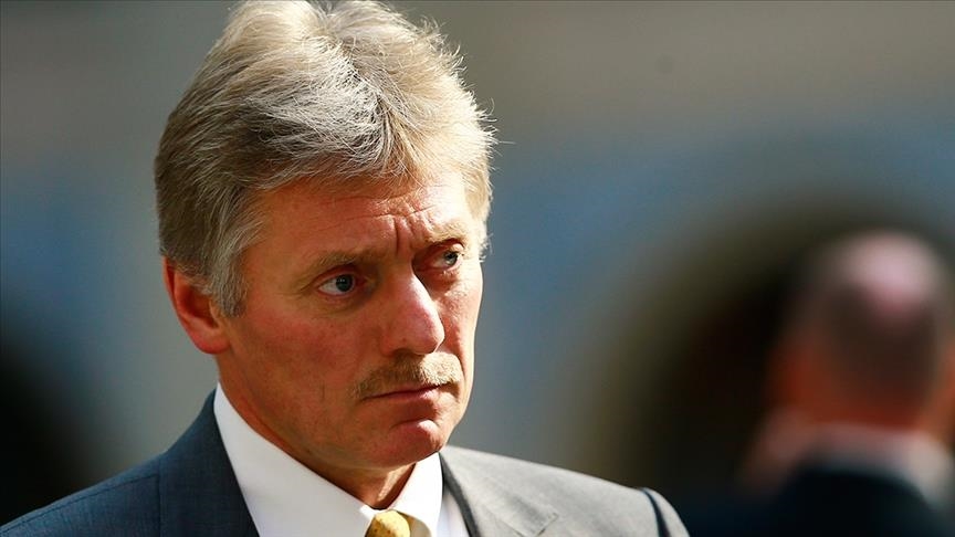 Peskov: Rusija s velikom zabrinutošću prati američke akcije u Ukrajini