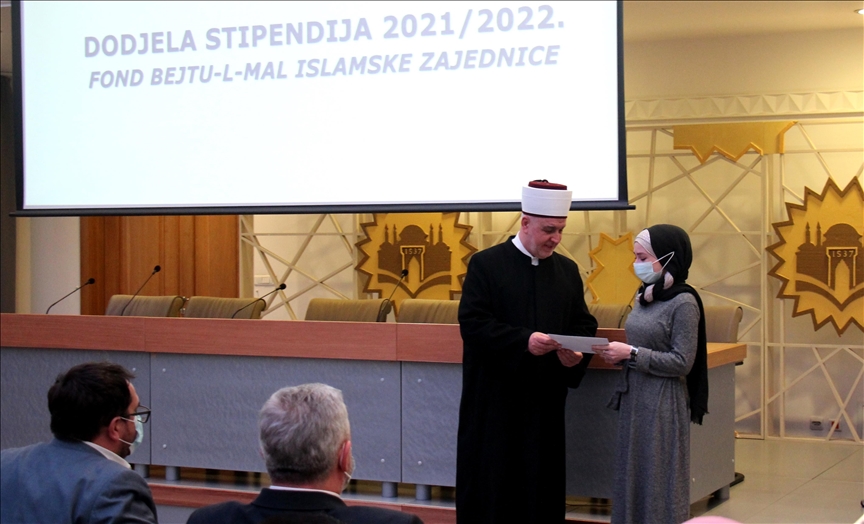 BiH: Islamska zajednica dodijelila 191 stipendiju iz Fonda Bejtu-l-mal 