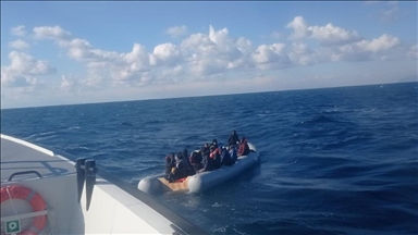 ترکیه 28 مهاجر غیرقانونی را از خطر غرق شدن نجات داد