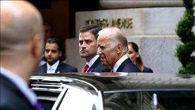 Biden could consider sanctions on Putin if Ukraine invaded 