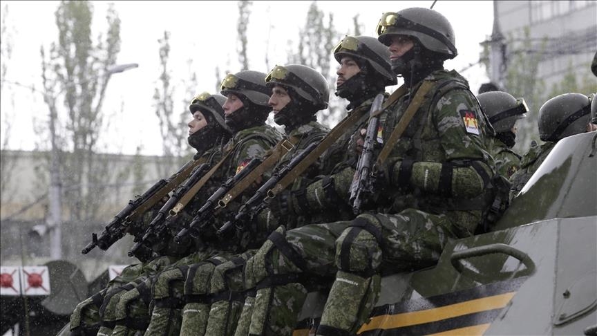 Un responsable russe suggère d'armer les séparatistes en Ukraine