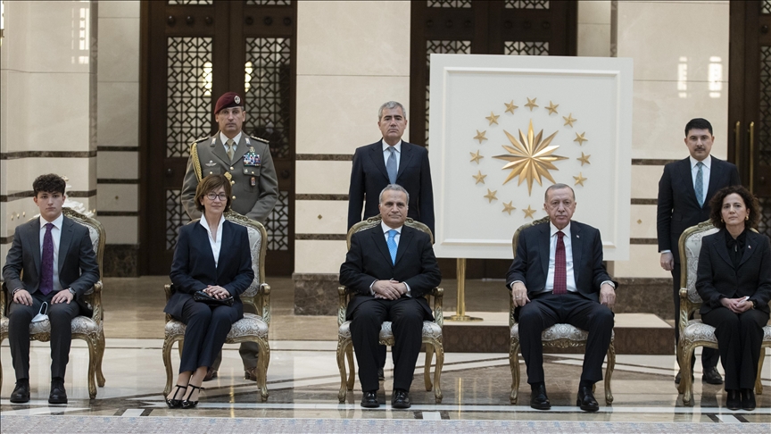 Turkiye's president receives new US, Italian envoys