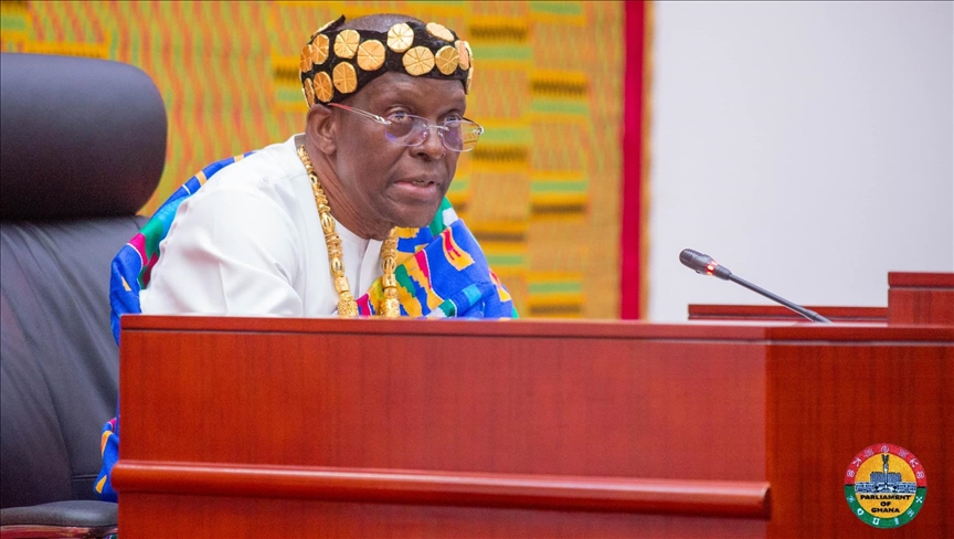 Ghanaians react positively after parliament speaker ditches cloak for traditional attire