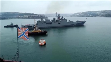أكثر من 20 سفينة حربية روسية تدخل البحر الأسود لإجراء مناورات