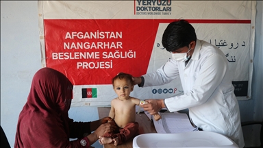 کمک‌های بهداشت و درمانی پزشکان ترکیه به مردم افغانستان