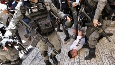 نظامیان اسرائیل 15 فلسطینی را بازداشت کردند
