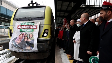 "Treni i bamirësisë" u nis nga Ankaraja me 750 tonë ndihma për Afganistanin