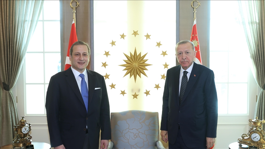 Cumhurbaşkanı Erdoğan, Galatasaray Başkanı Elmas'ı kabul etti Cumhurbaşkanı Erdoğan, Galatasaray Başkanı Elmas'ı kabul etti
