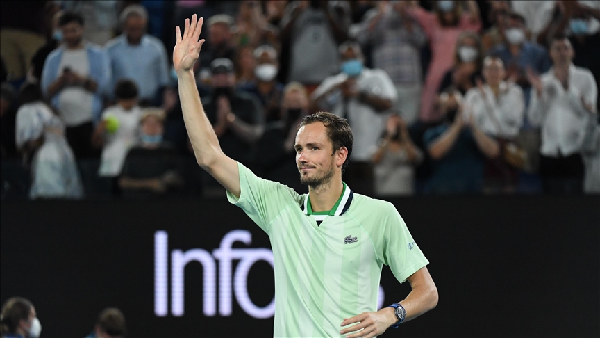 Medvedev Beats Tsitsipas, To Face Nadal In Australian Open Final