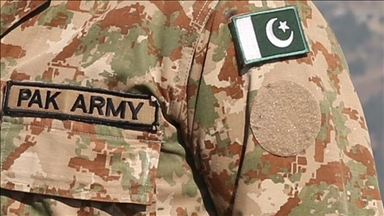 10 Pakistani soldiers killed in attack near Iranian border