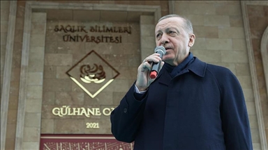 Serokomar Erdogan beşdarî merasima vekirina Mizgefta Gulxaneyê ya Zanîngeha Zanistên Tenduristiyê bû