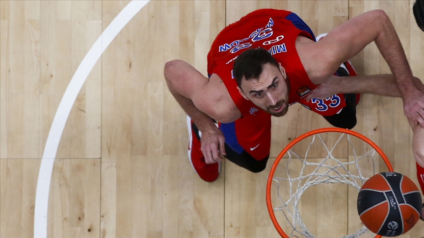 THY Avrupa Ligi'nde haftanın MVP'si Nikola Milutinov