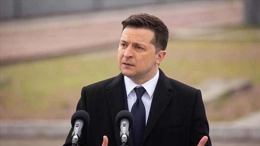 Ukraine's president urges Russia to take 'concrete steps' for peace