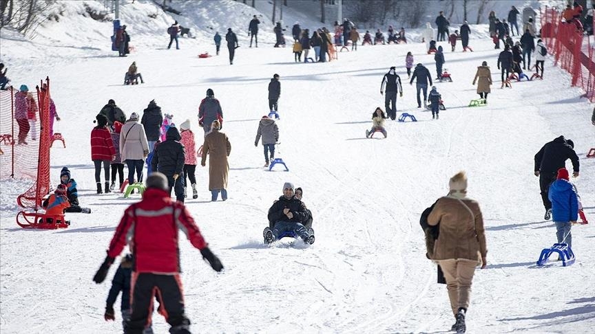 В Паландокене на выходных наблюдается наплыв туристов