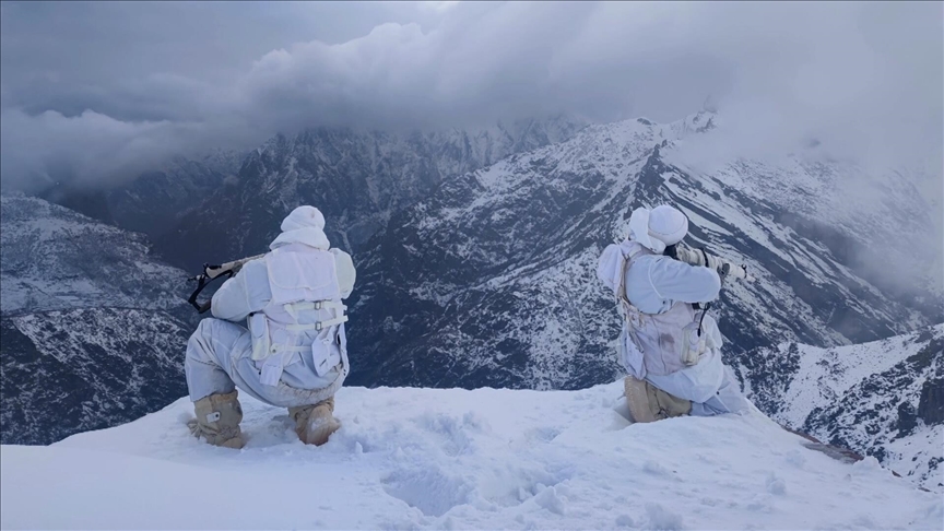 ВС Турции продолжают борьбу с терроризмом при температуре до -39°