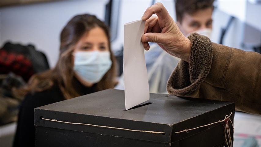 Portugal : le parti socialiste au pouvoir remporte les élections législatives anticipées