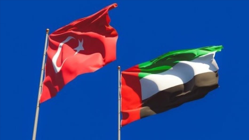 Turkiye, UAE discuss strengthening bilateral defense cooperation