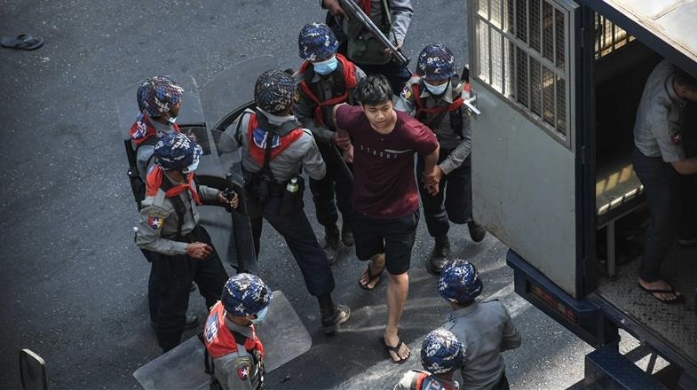 Relator de la ONU pide acciones contra la junta militar en aniversario del golpe de Estado en Myanmar 