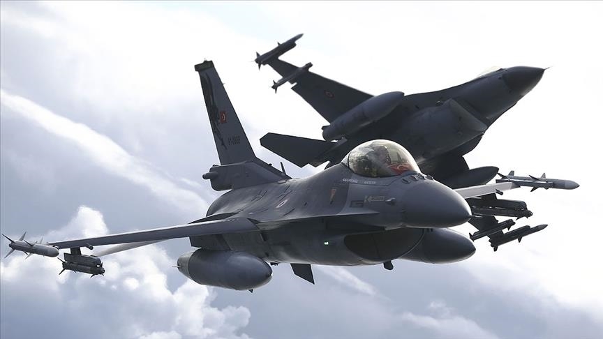 Turkish Air Force targets terrorists in northern Iraq, Syria