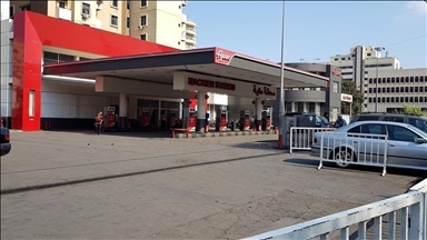 General strike paralyzes Lebanon, amid economic crisis