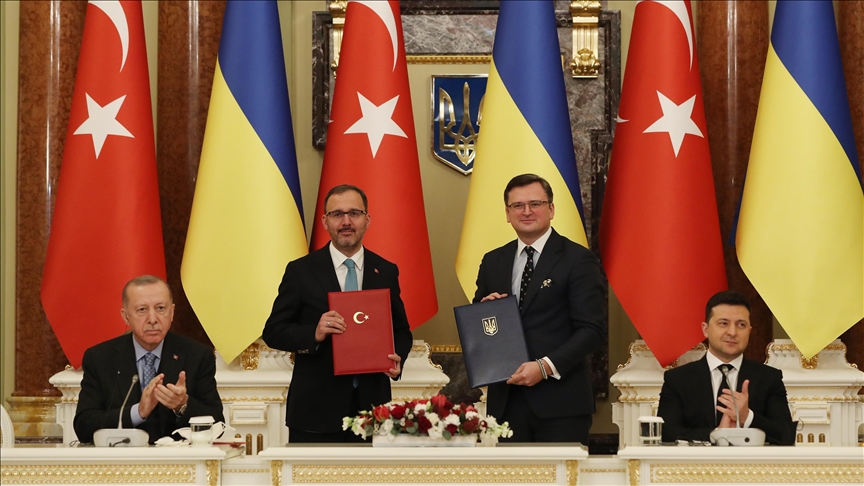 Турция и Украина подписали ряд соглашений 