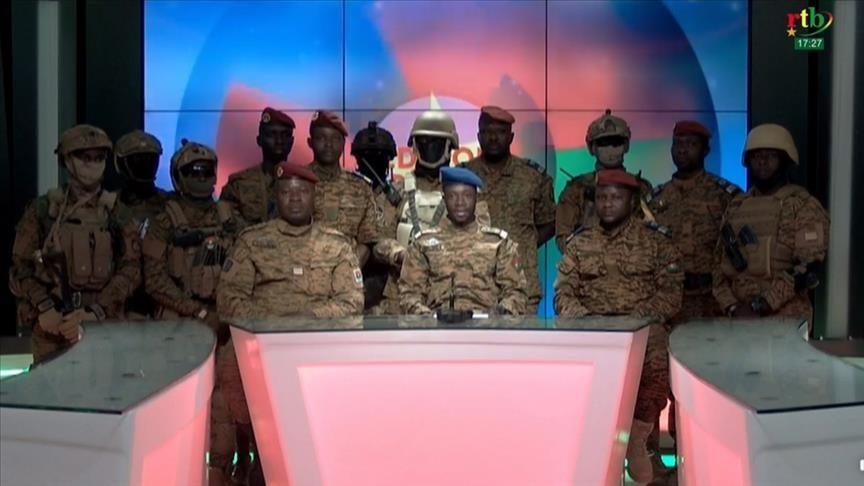 Burkina Faso : Damiba procède à une vague de limogeage de chefs militaires