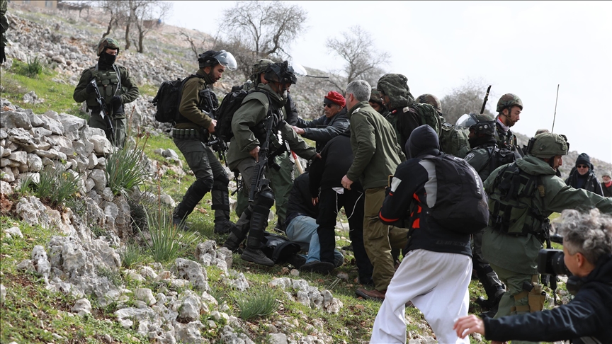 Israeli forces injure 82 Palestinians in West Bank anti-settlement rallies