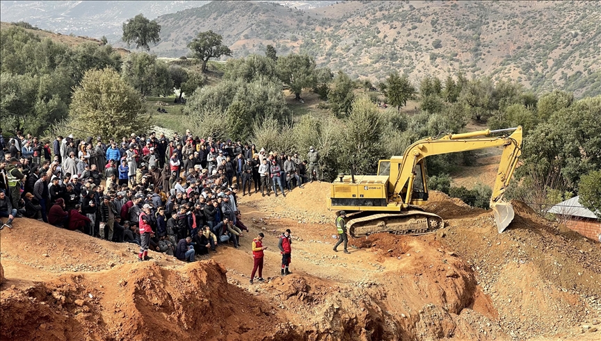 Fas'ta kuyuya düşen çocuğun kurtarılması için yatay sondaj işlemi başlatıldı