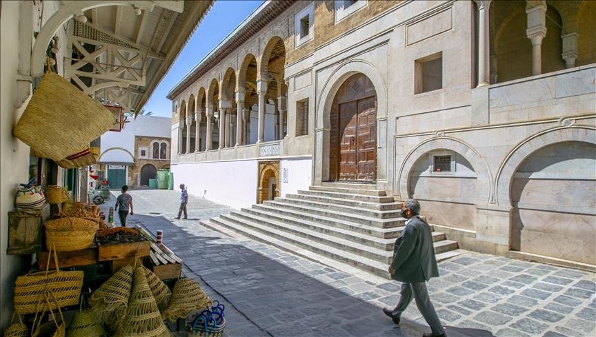 Tunisie: près de 300 000 personnes âgées atteintes de maladies chroniques partiellement vaccinées