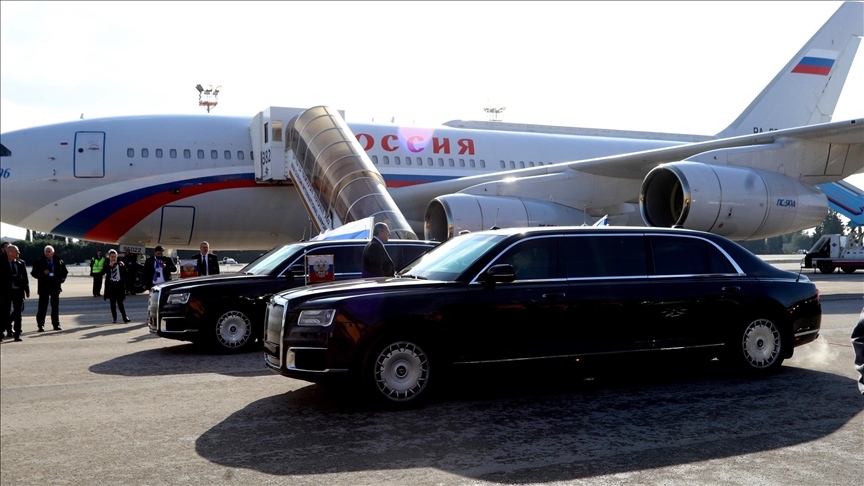 Президент РФ прибыл в Пекин