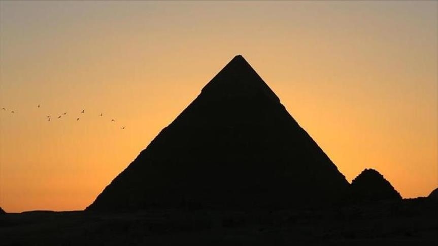 مصر.. هرم "خوفو" يظهر كاملا للزوار للمرة الأولى منذ عقود