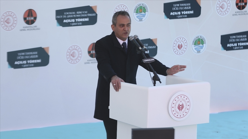 Milli Eğitim Bakanı Özer: 2022 yılında Zonguldakın eğitimle ilgili hiçbir eksiği kalmayacak